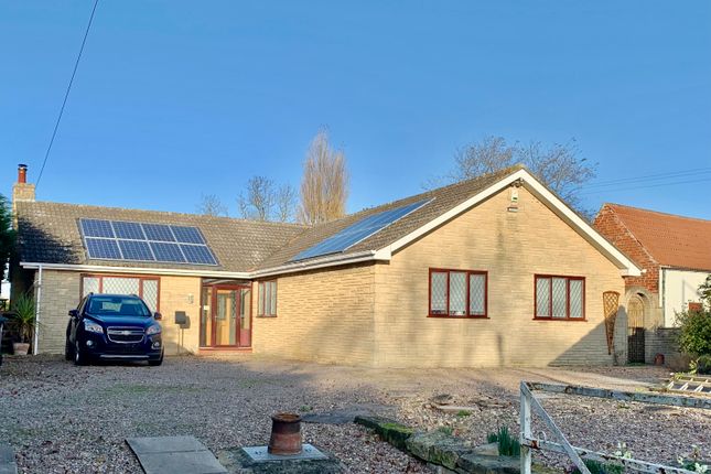 Thumbnail Detached bungalow for sale in South Bramwith, Stainforth, Doncaster