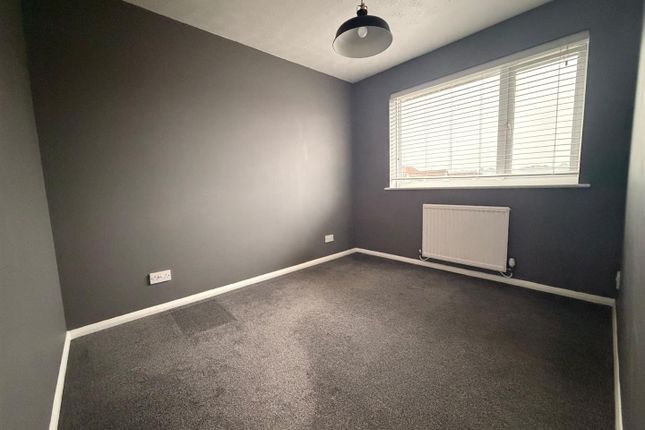 1, Farmbrook, Luton photo 4