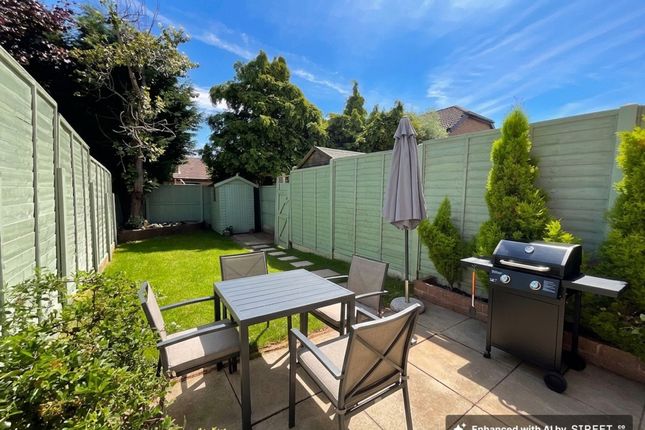 19 Comfrey Close, Stoke-On-Trent photo 4