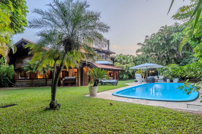 Thumbnail Villa for sale in R. Dos Tambaquis, 67 - Jurerê Internacional, Florianópolis - Sc, 88053-310, Brazil