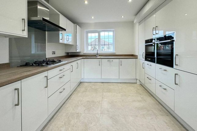 3-bed house on Plot 2 Carr Head Lane, Poulton-Le-Fylde, £275,000
