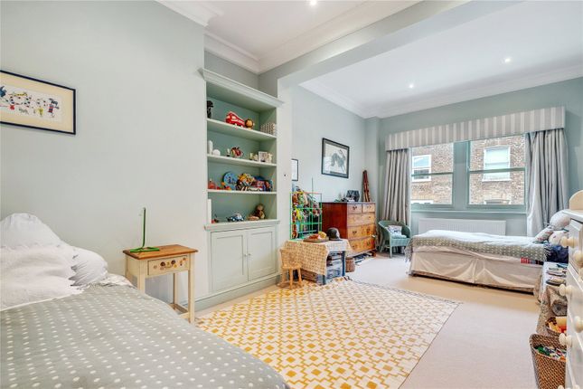 Terraced house for sale in Sugden Road, London