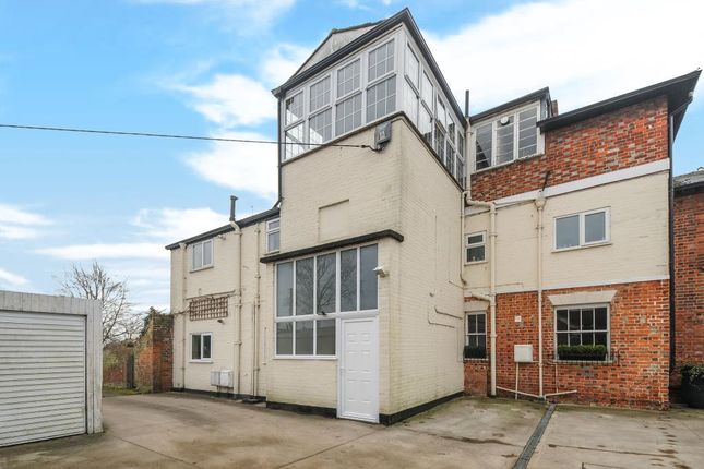 Thumbnail Flat for sale in Warborough, Wallingford
