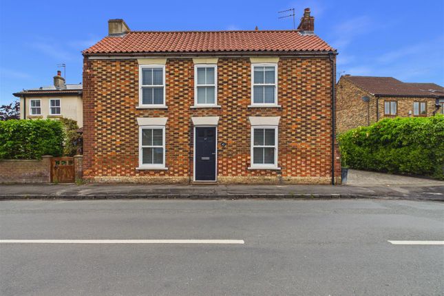 3-bed house on 47, West End, South Cave, £500,000