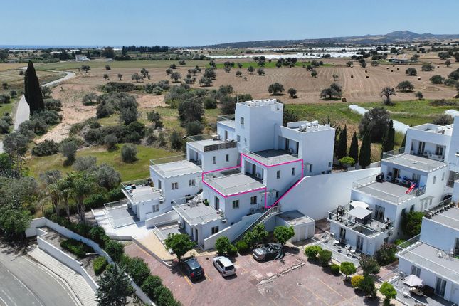 Thumbnail Villa for sale in Mazotos, Larnaca, Cyprus