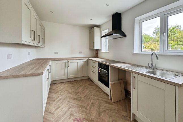 17, Grange Grove, Doncaster photo 2