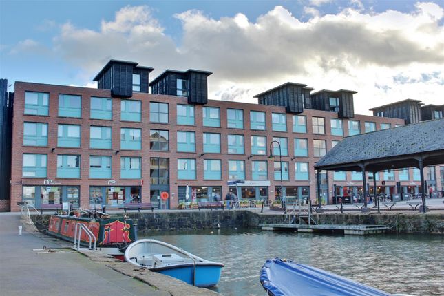 Thumbnail Flat to rent in Barge Arm East, The Docks, Gloucester