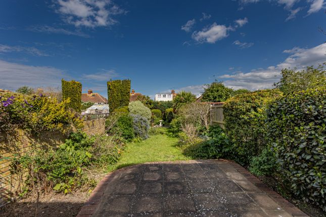 83, Victoria Avenue, Westgate-On-Sea photo 3