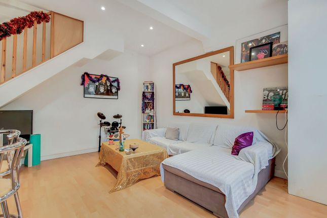 2-bed flat on 16, Ashby Street, £5,500/mo