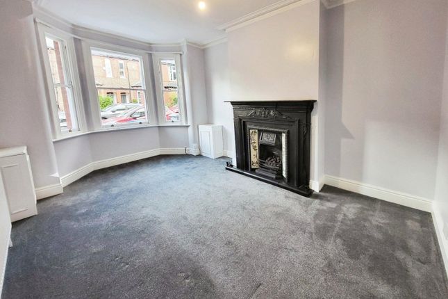 7, Beech Road, Altrincham photo 2