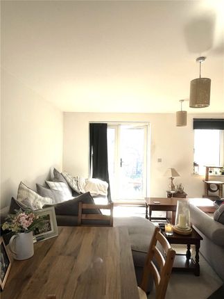 30, Shiers Avenue, Kent photo 3