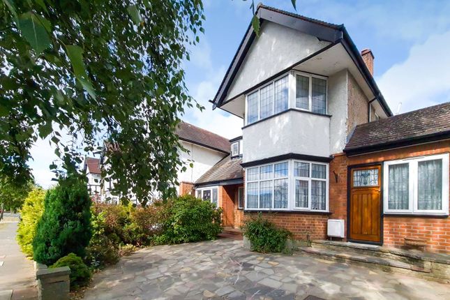 Thumbnail Detached house for sale in Lansdowne Road, Stanmore