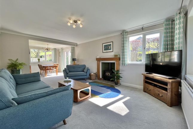 3, High Bank Road, Glossop photo 5
