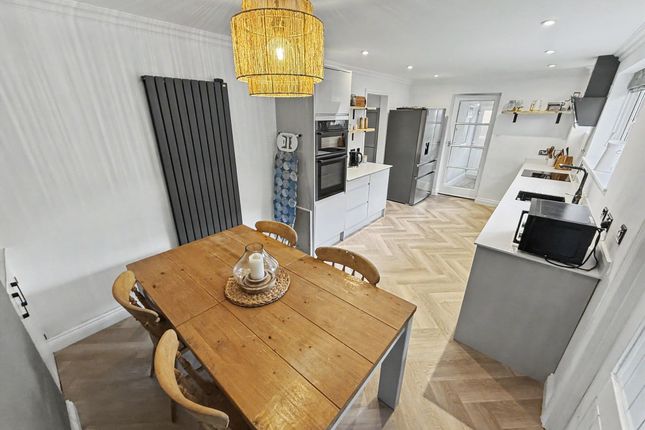 44 Branscombe Road, Tiverton photo 2