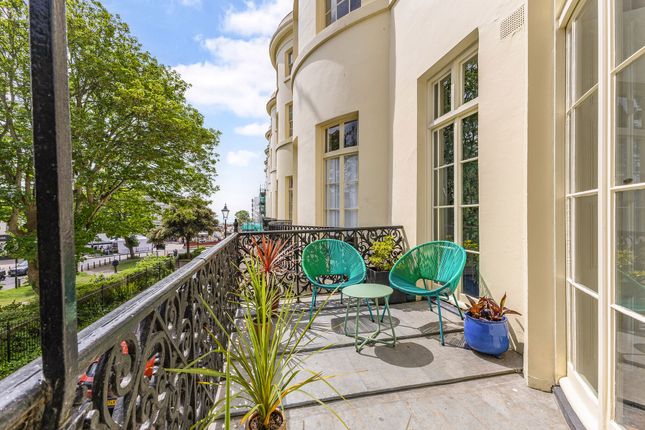 8, Liverpool Terrace, Worthing photo 4