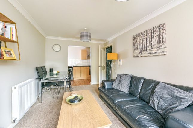 Flat for sale in Robins Court, Alresford, Hampshire