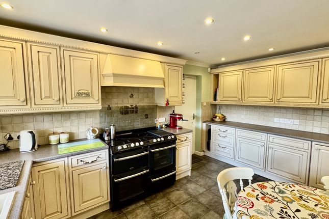 Cordwainers  Wick Road, Milborne Port, SHERBORNE photo 3