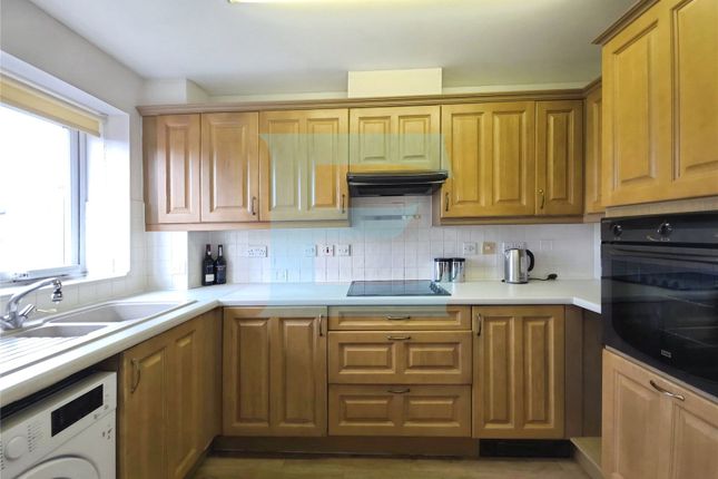 Flat 41,,, Farthing Court, Mill Hill photo 2
