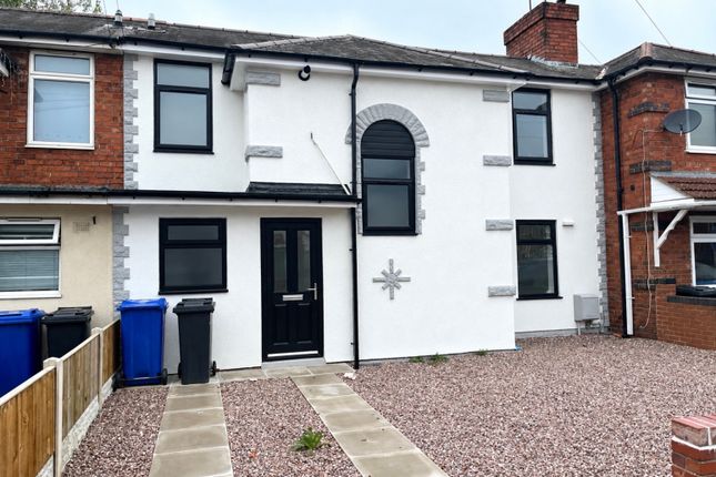 3-bed house on 51, Brierley Hill, £1,200/mo