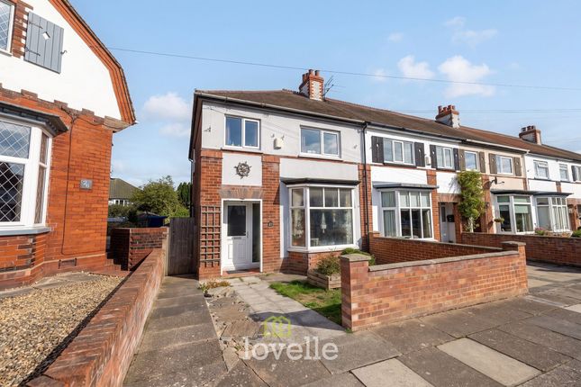 27 Stratford Avenue, Grimsby photo 3