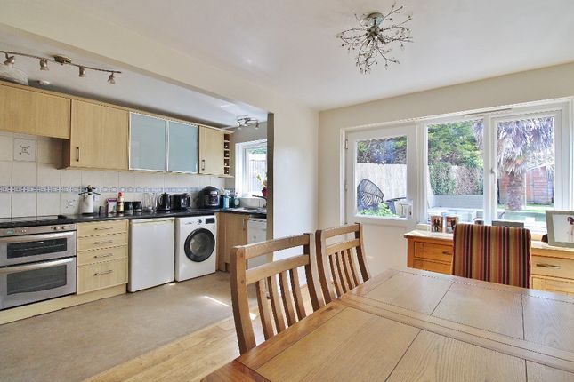 28, Foster Close, Stubbington photo 2