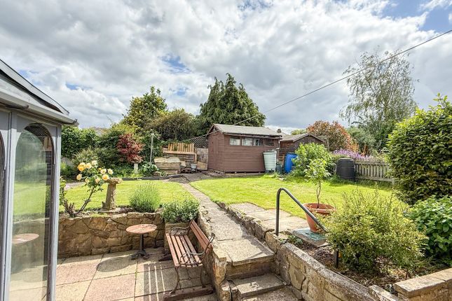 7, Croft Drive, Holmfirth photo 4