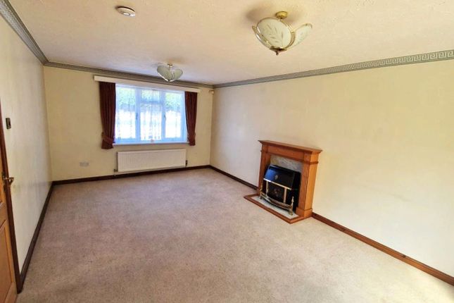 14, Gloucester Road, Exmouth photo 2