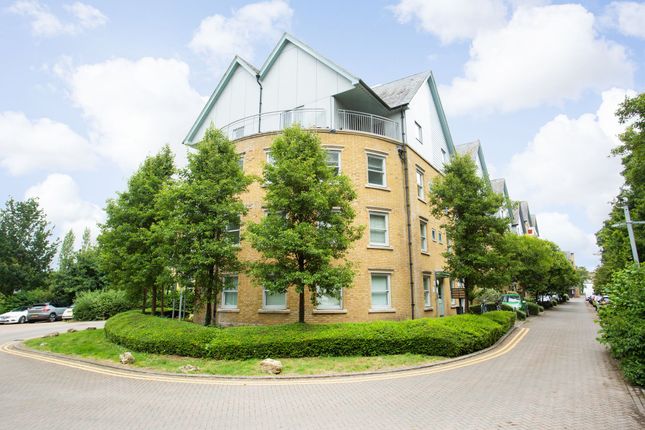 Flat for sale in St. Andrews Close, Canterbury