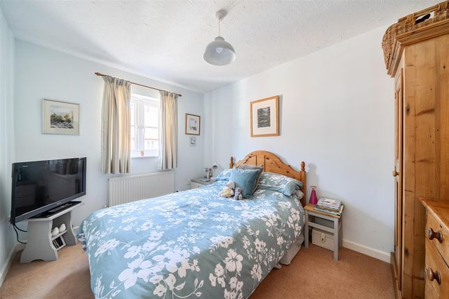11, Meech Way, Dorchester photo 4
