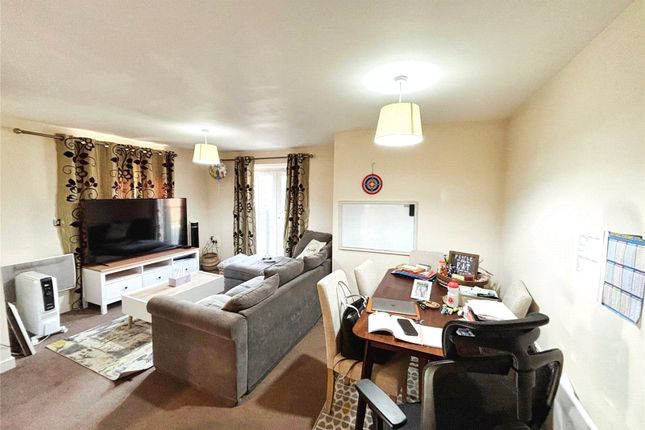 4, Greenwich Road, Reading photo 2