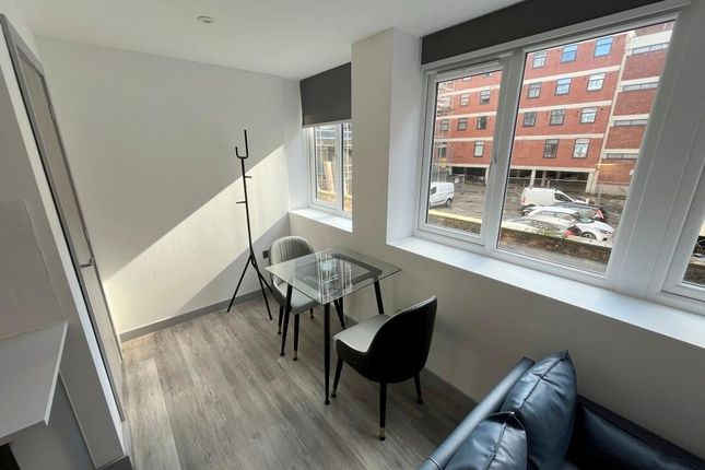 Flat to rent in Charles House, 8 Winckley Square, Preston