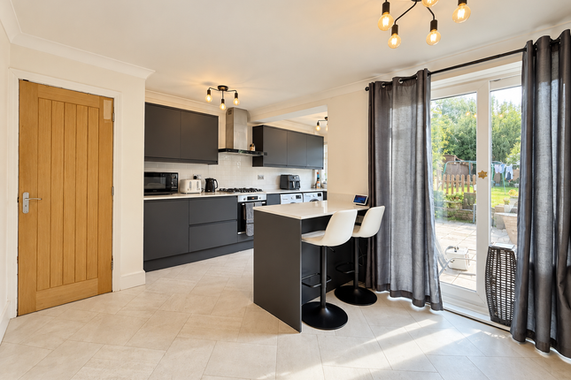 1109, Yardley Wood Road, Birmingham photo 2