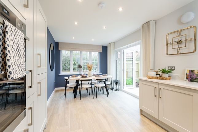 Crocus Drive, Elsenham, Bishop's Stortford photo 2