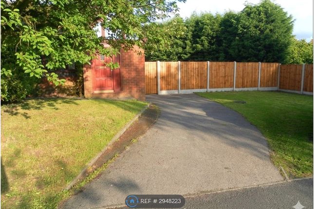 White Lady Close, Worsley, Manchester photo 4