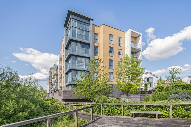 Flat for sale in Cygnet House, Drake Way, Reading