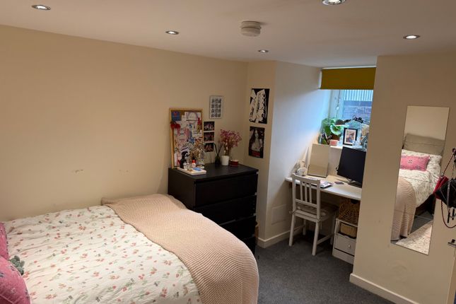 46, Royal Park Grove, Leeds photo 2