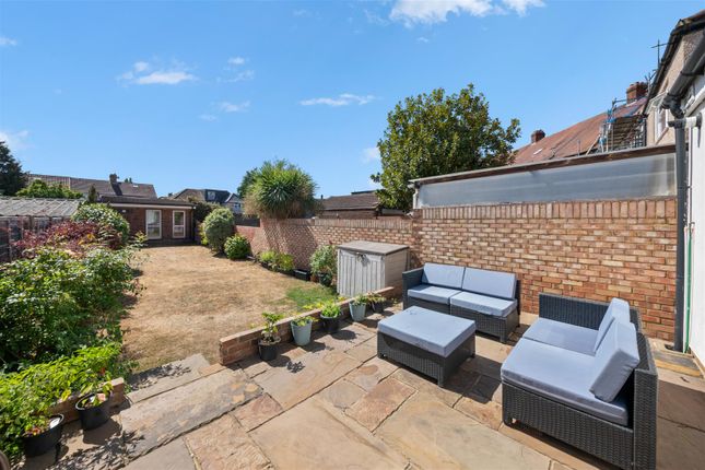 179, Bourne Avenue, Hayes photo 4