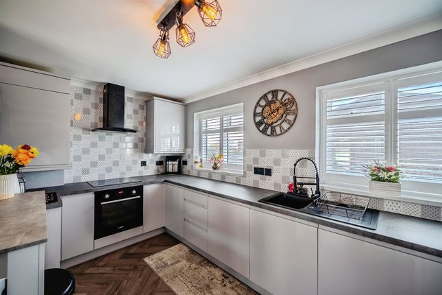 Wayfair, Grahamstown Road, Chepstow photo 3