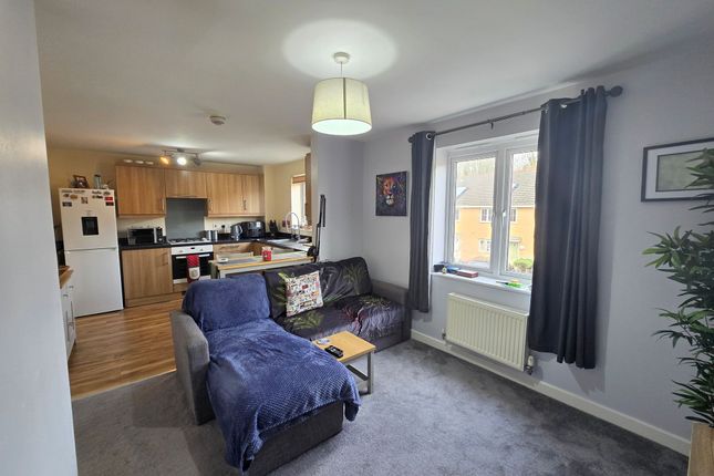 30 Ffordd Maendy, Bridgend photo 2