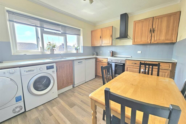 Chelmsford Avenue, Romford photo 3