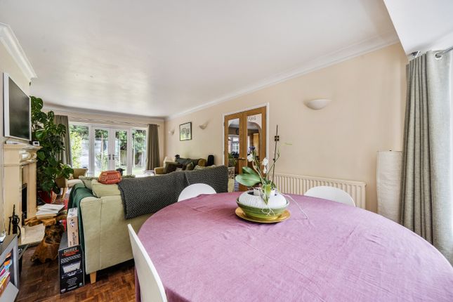 The Pines,, London Road, Bracknell photo 4