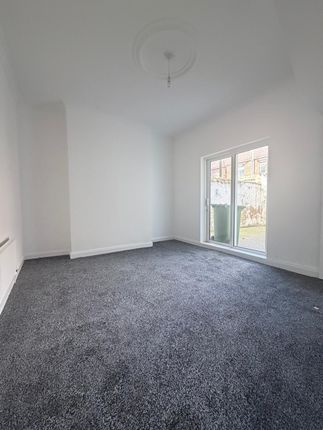 6, Caledonian Road, HARTLEPOOL photo 3