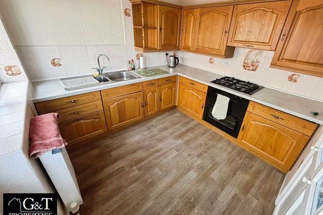 3 Thanet Close, Kingswinford photo 4
