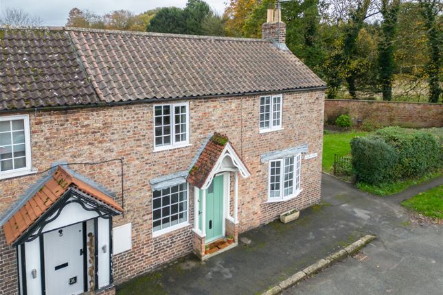 Cottage for sale in Everingham, York