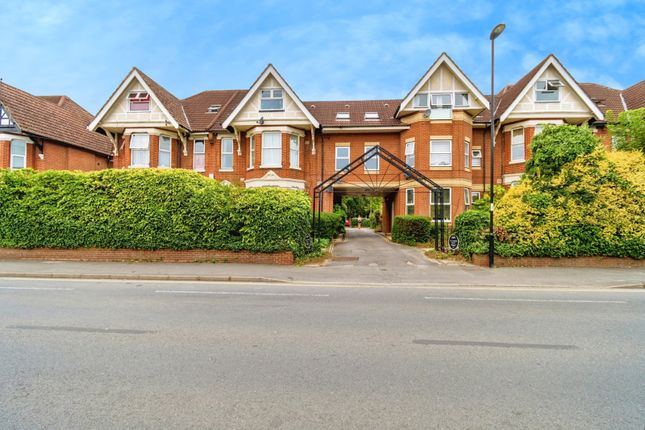 Studio flat on Flat 1, Alexandra Mews, 150, Hill Lane, Hampshire, £100,000