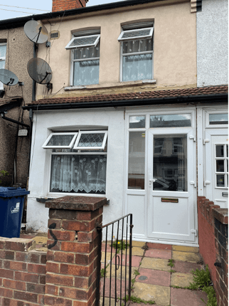 3-bed terraced on 117 Clarence Street, Southall, £460,000