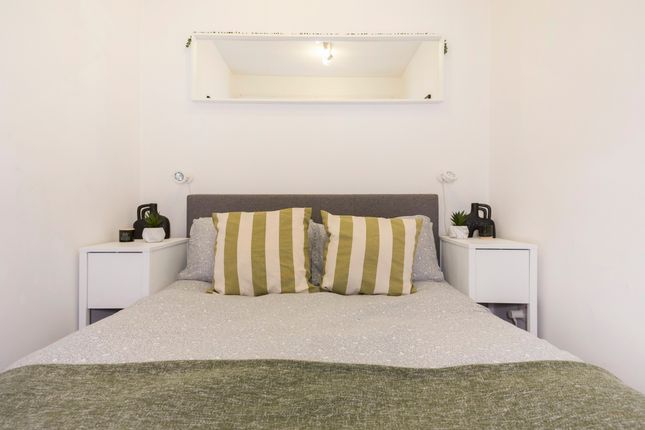 95, Wheat Sheaf Close, Canary Wharf photo 4