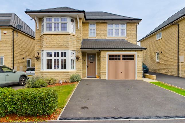 Thumbnail Detached house for sale in Bletchley Way, Horsforth, Leeds