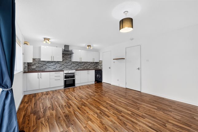 13, Moorfoot Place, Irvine photo 4
