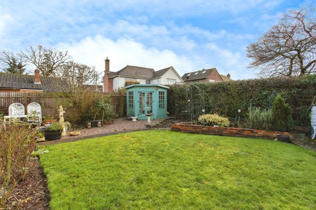 1, Derby Close, Tonbridge photo 2